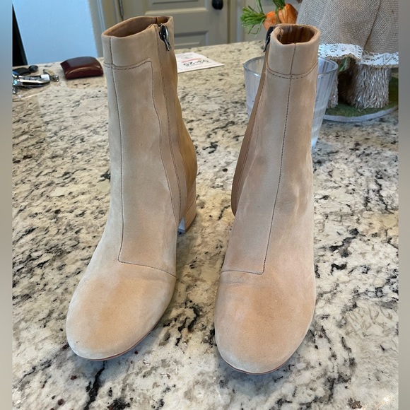 Toms Suede Ankle Boots - Picture 1 of 8